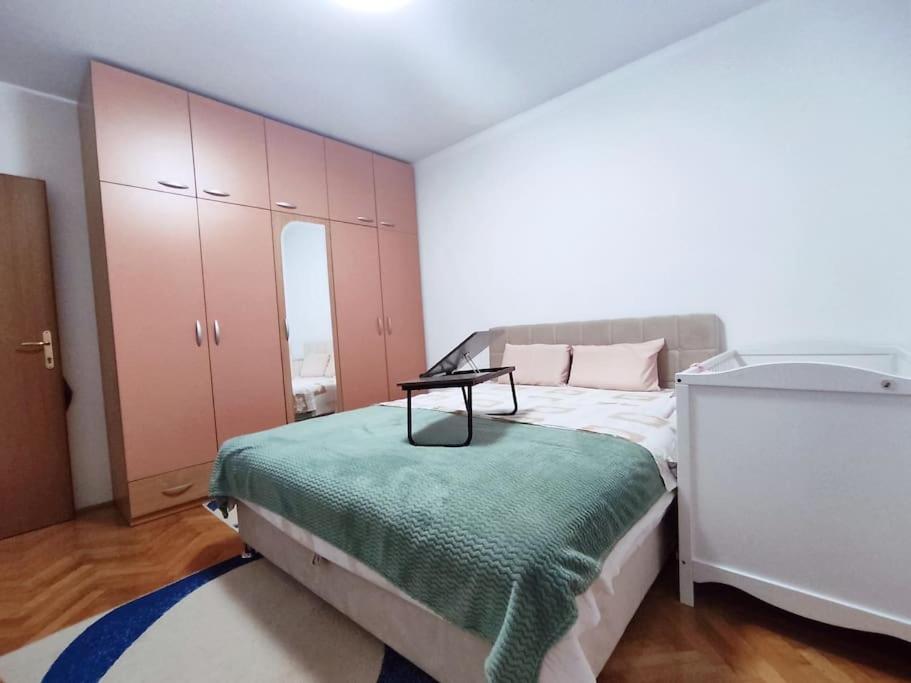 "Idea" Room With Free Parking Сплит Екстериор снимка